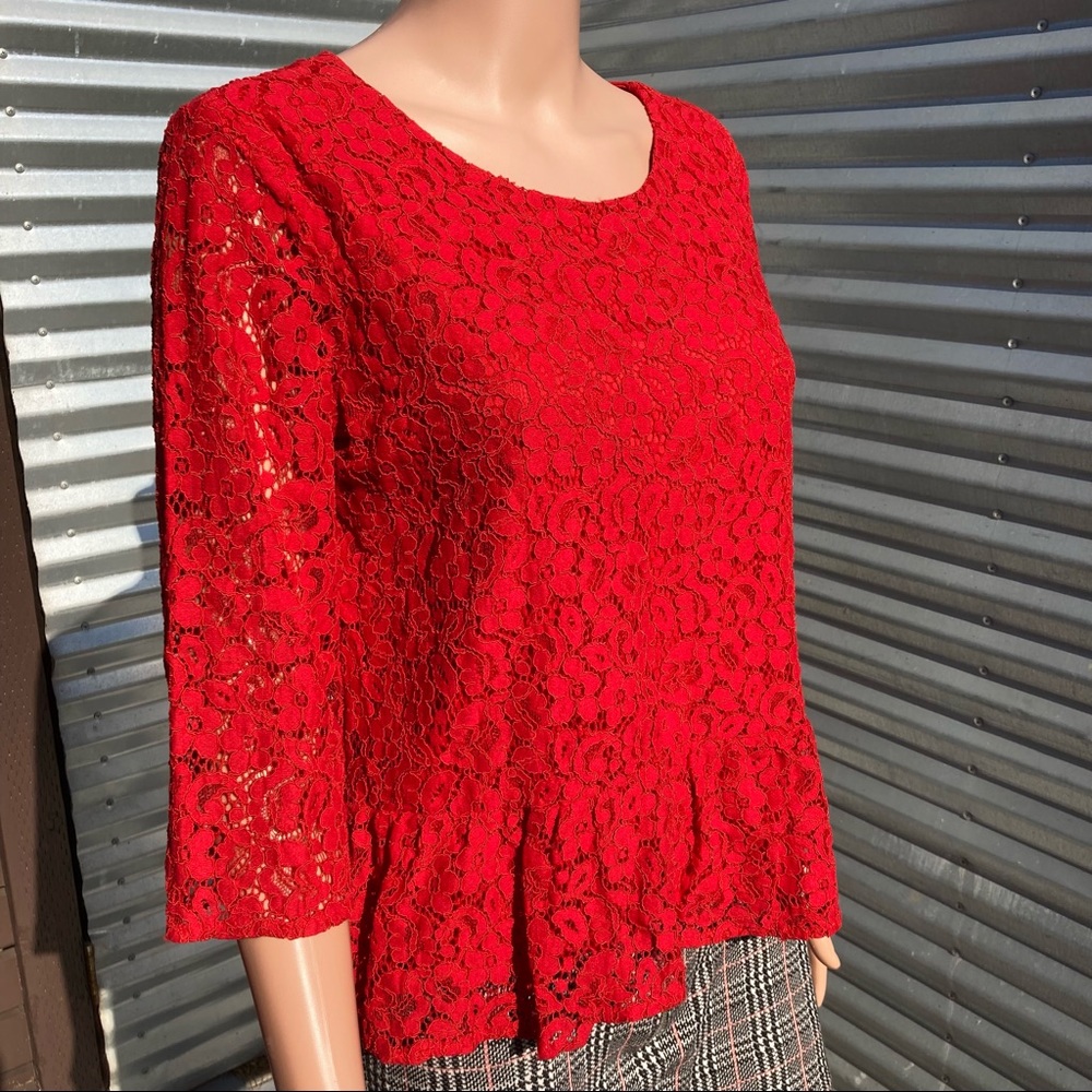 Sweewe PARIS Lace Top With Drop Waist